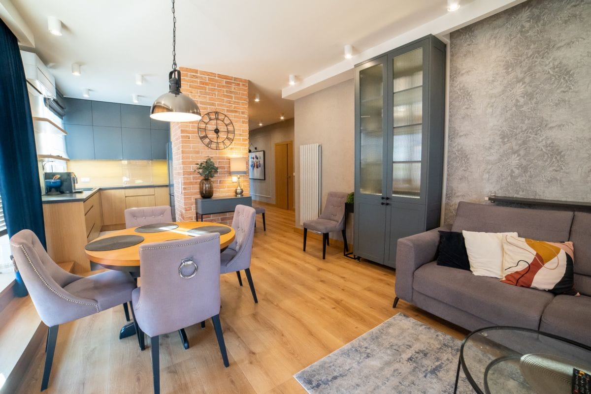 Mieszkanie 4 pokojowe na Wynajem