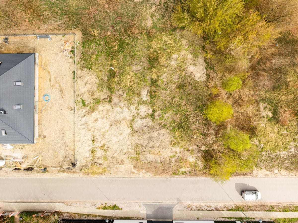 Działka  pokojowe na Sprzedaż