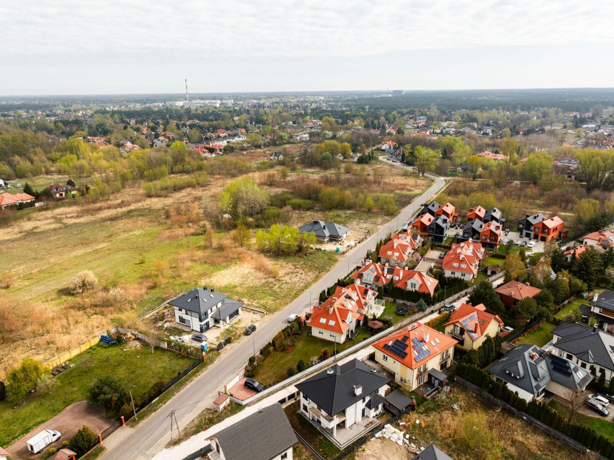 Działka  pokojowe na Sprzedaż