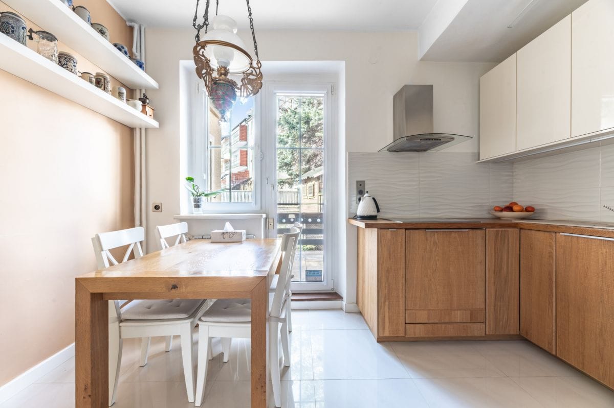 Dom 7 pokojowe na Sprzedaż