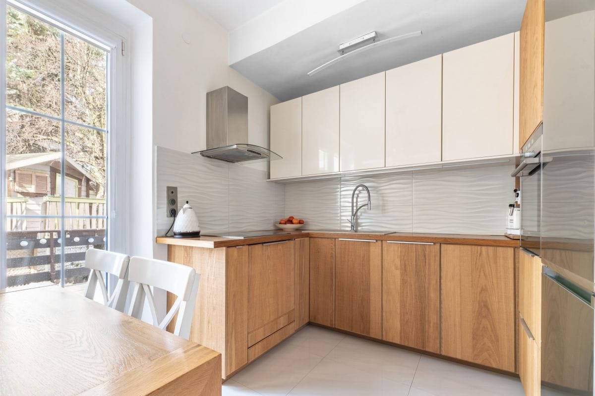 Dom 7 pokojowe na Sprzedaż