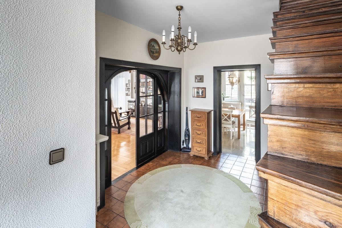 Dom 7 pokojowe na Sprzedaż