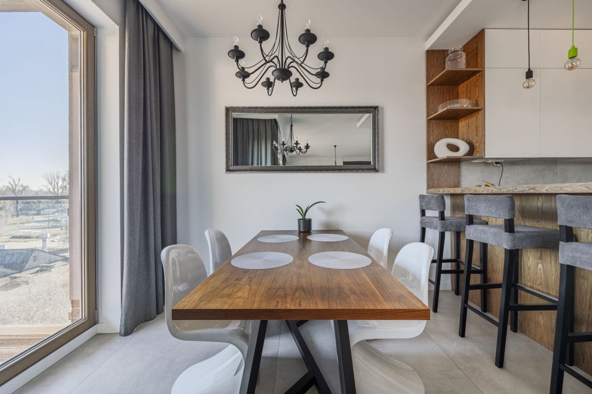 Mieszkanie 5 pokojowe na Sprzedaż