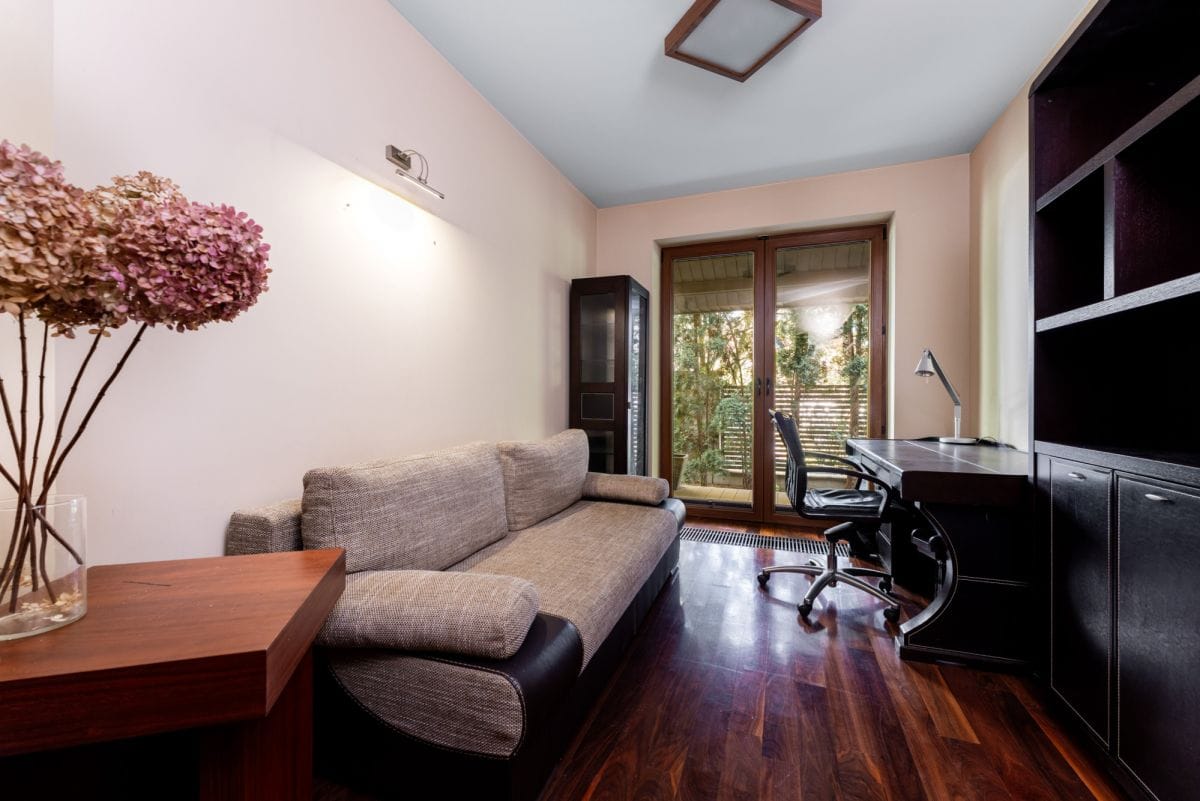 Dom 6 pokojowe na Sprzedaż