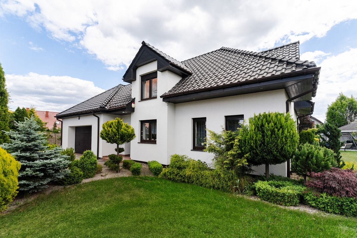 Dom 5 pokojowe na Sprzedaż