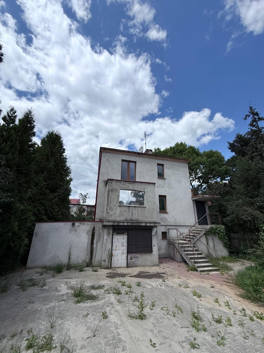 Dom 5 pokojowe na Sprzedaż