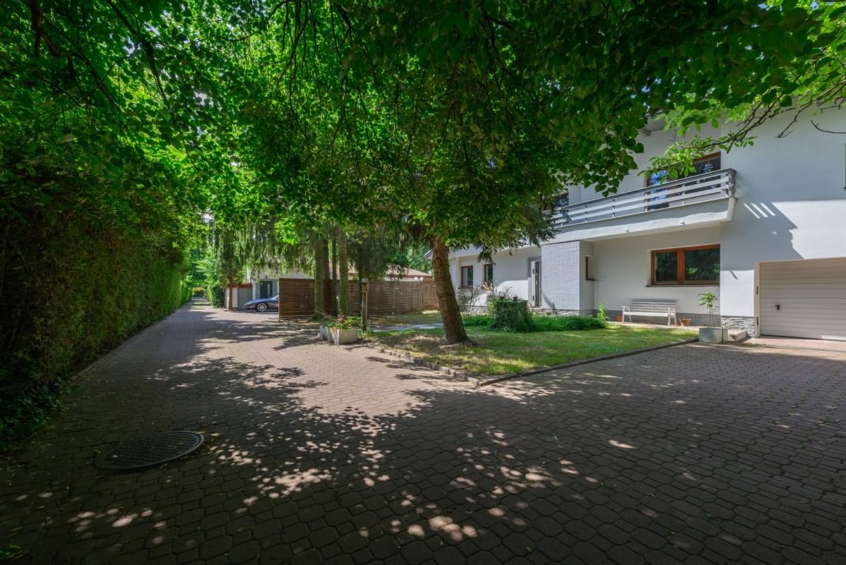 Dom 6 pokojowe na Sprzedaż