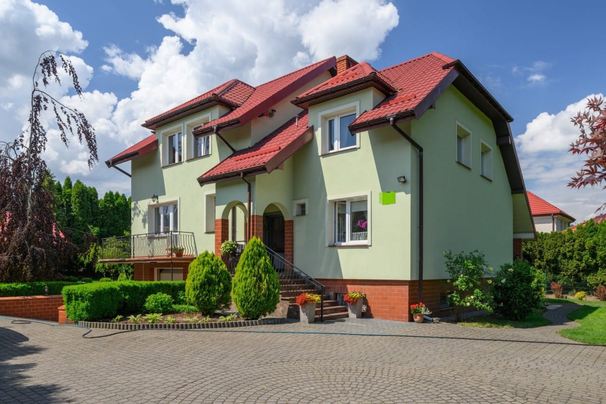 Dom 6 pokojowe na Sprzedaż