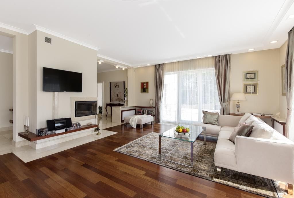 Dom 8 pokojowe na Sprzedaż