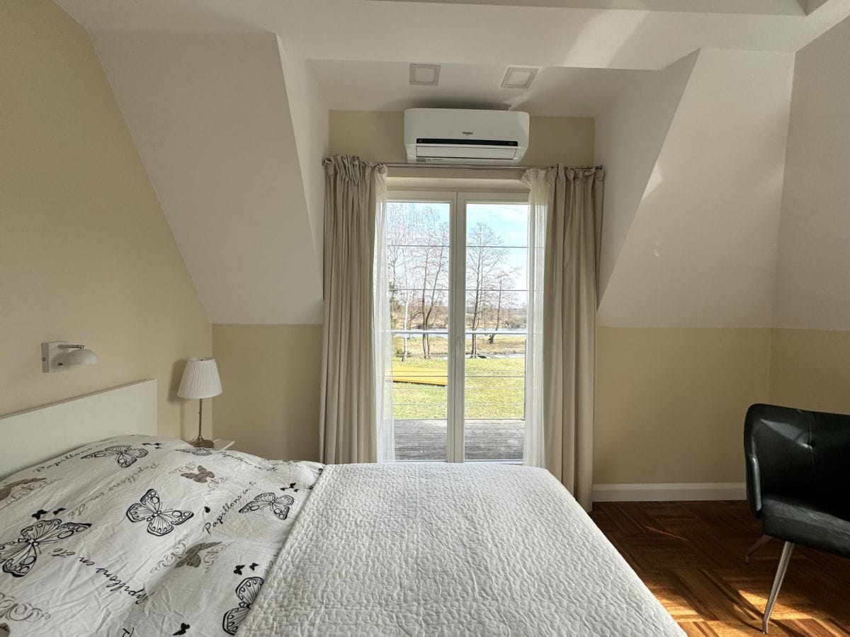 Dom 8 pokojowe na Sprzedaż