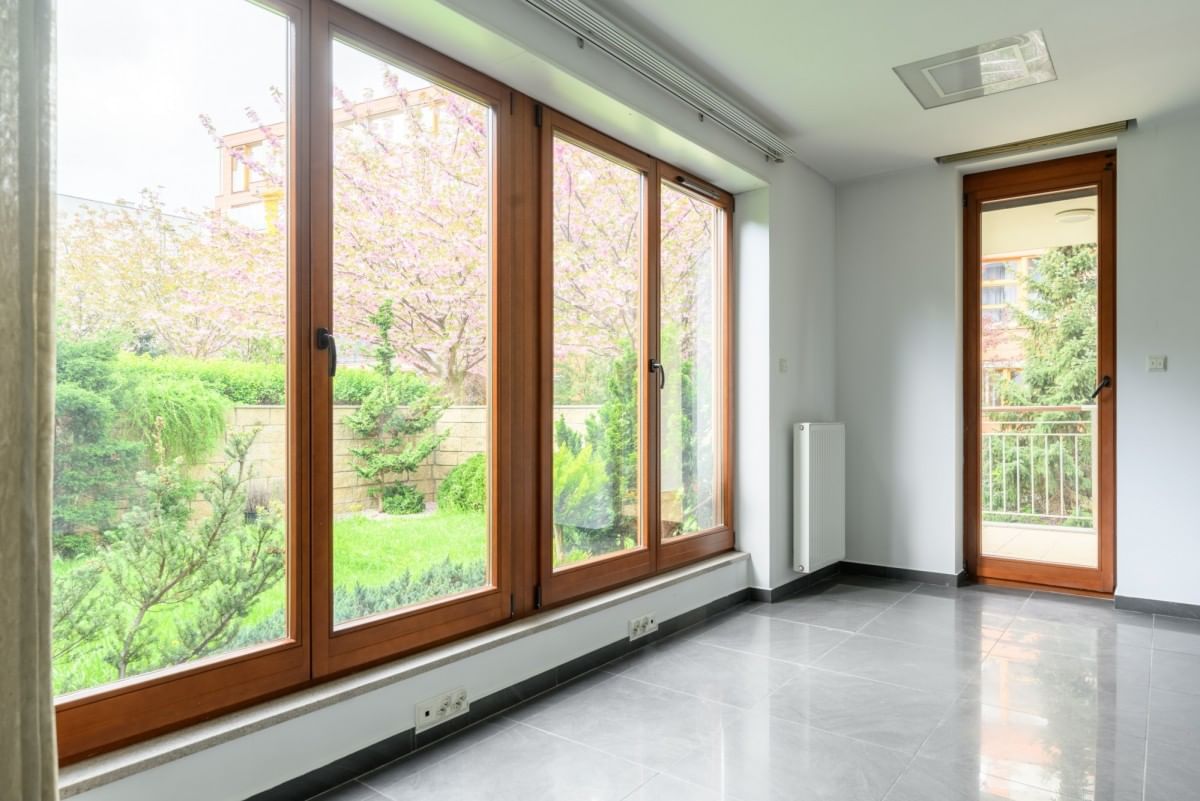 Lokal użytkowy  pokojowe na Wynajem