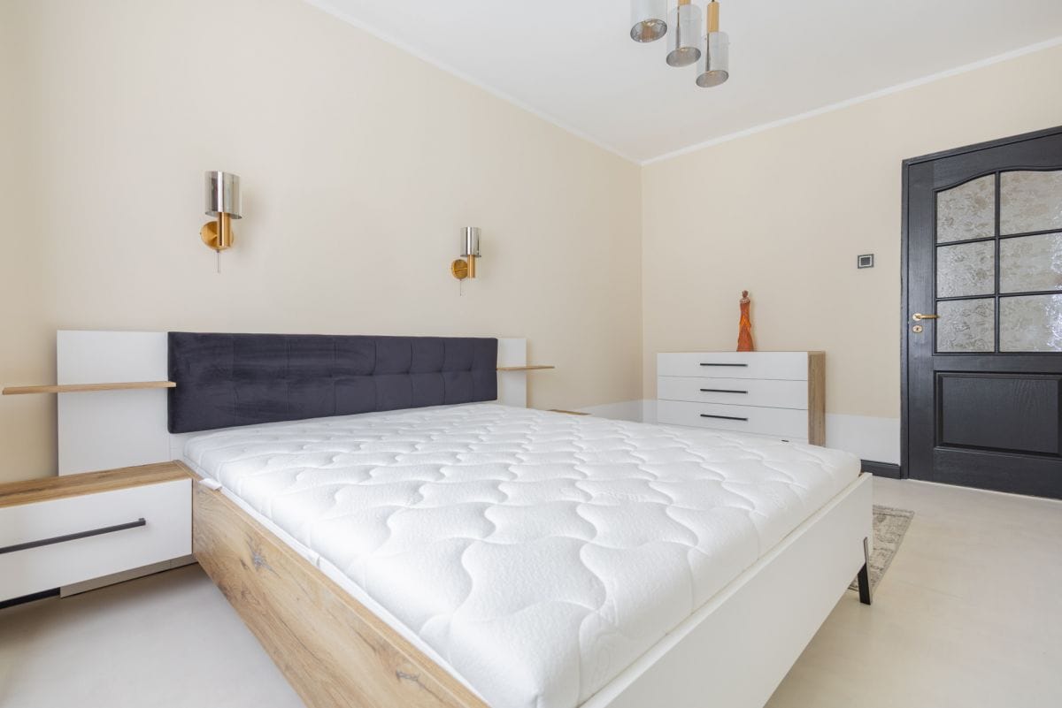 Mieszkanie 4 pokojowe na Wynajem