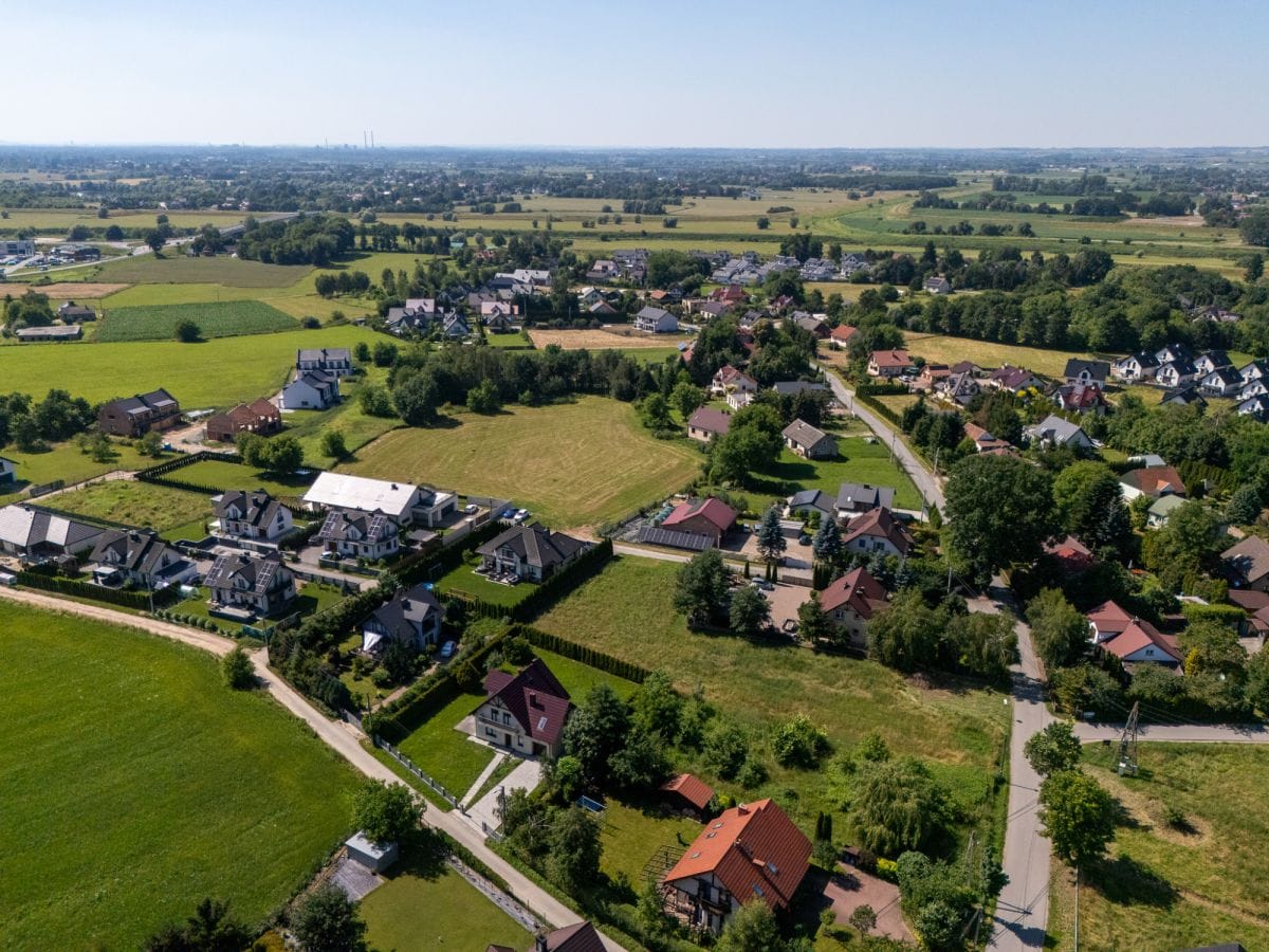 Działka  pokojowe na Sprzedaż