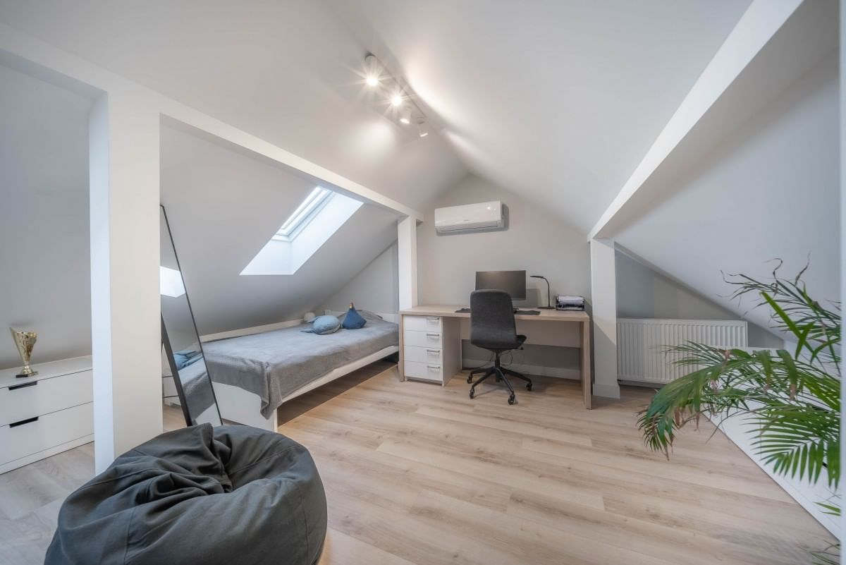 Dom 5 pokojowe na Sprzedaż