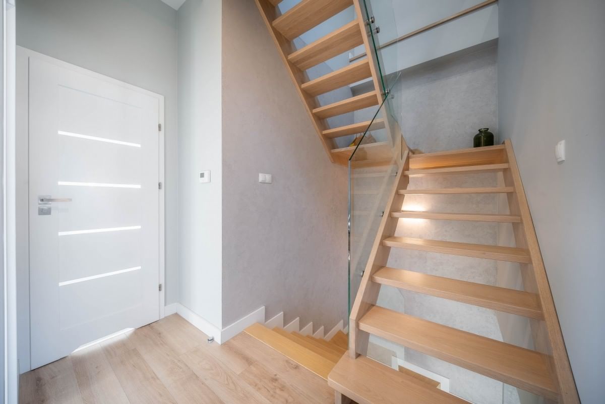 Dom 5 pokojowe na Sprzedaż