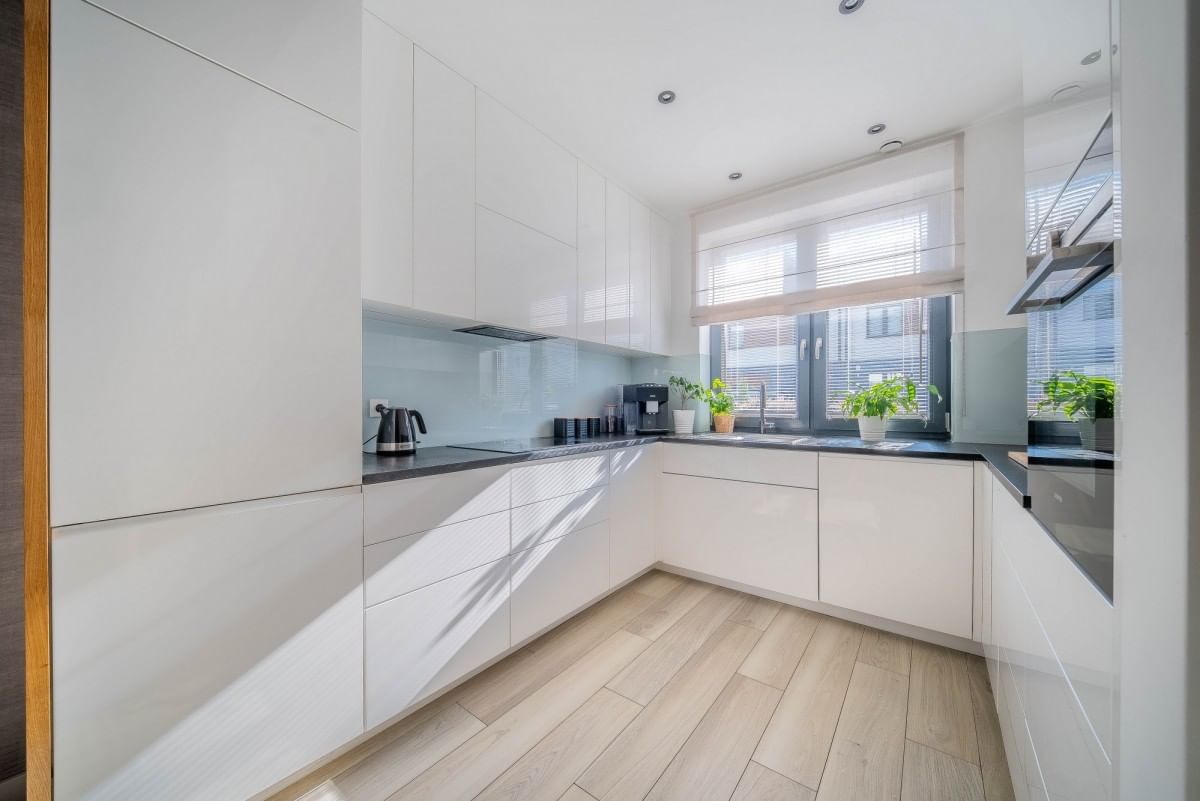 Dom 5 pokojowe na Sprzedaż