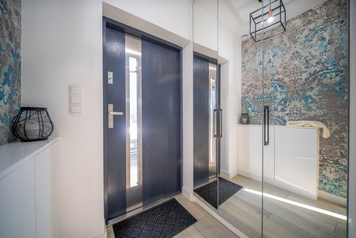 Dom 5 pokojowe na Sprzedaż