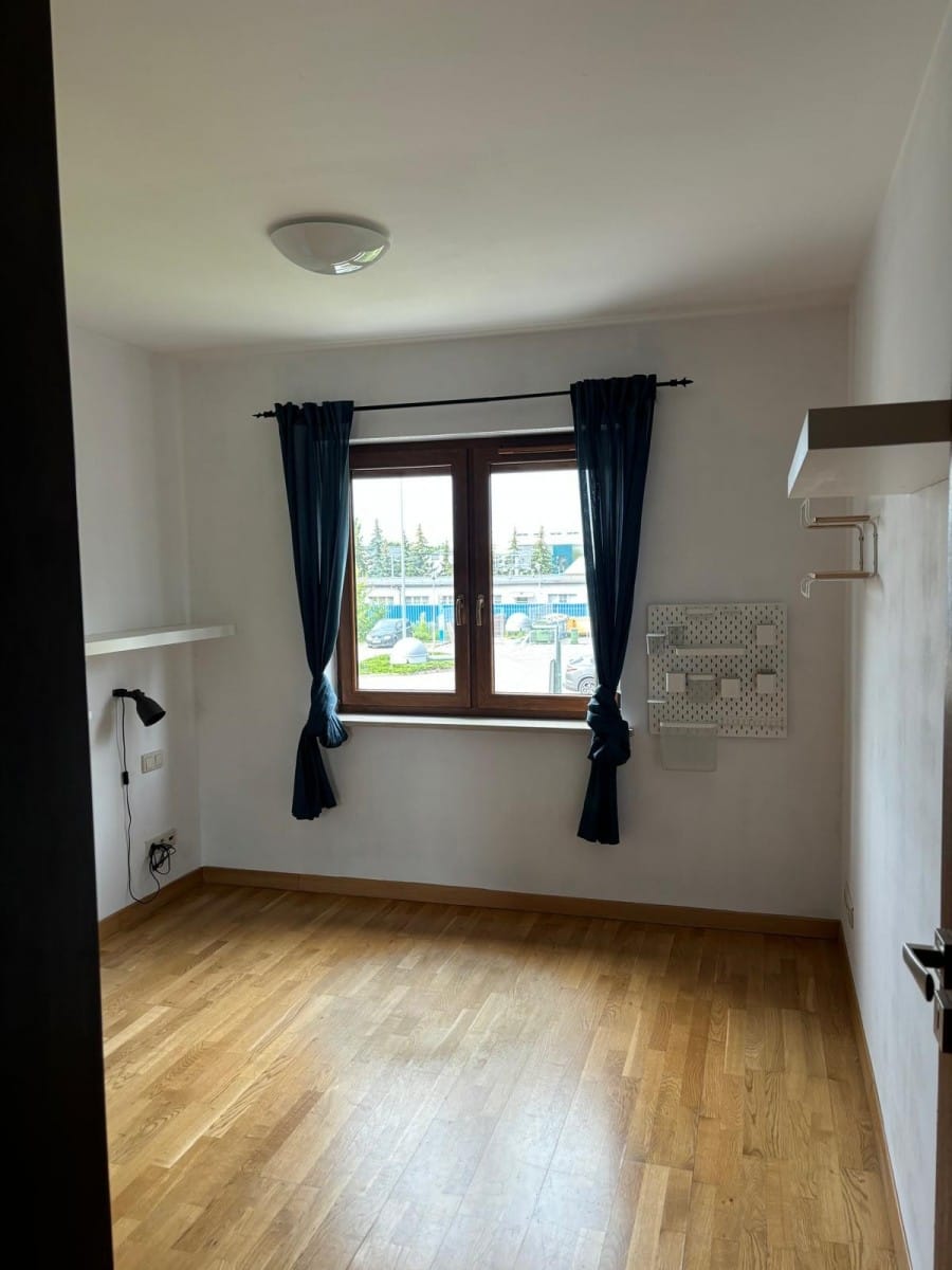 Mieszkanie 4 pokojowe na Sprzedaż