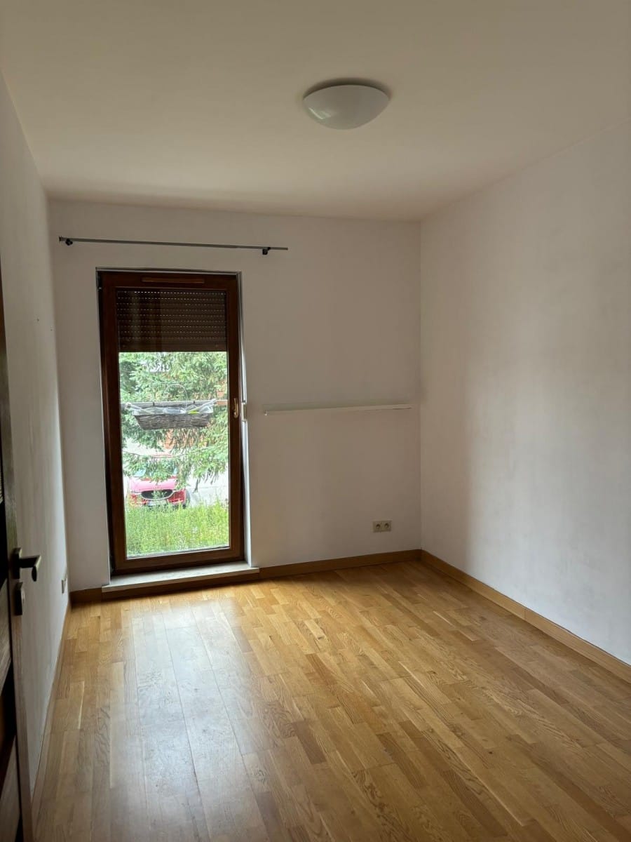 Mieszkanie 4 pokojowe na Sprzedaż