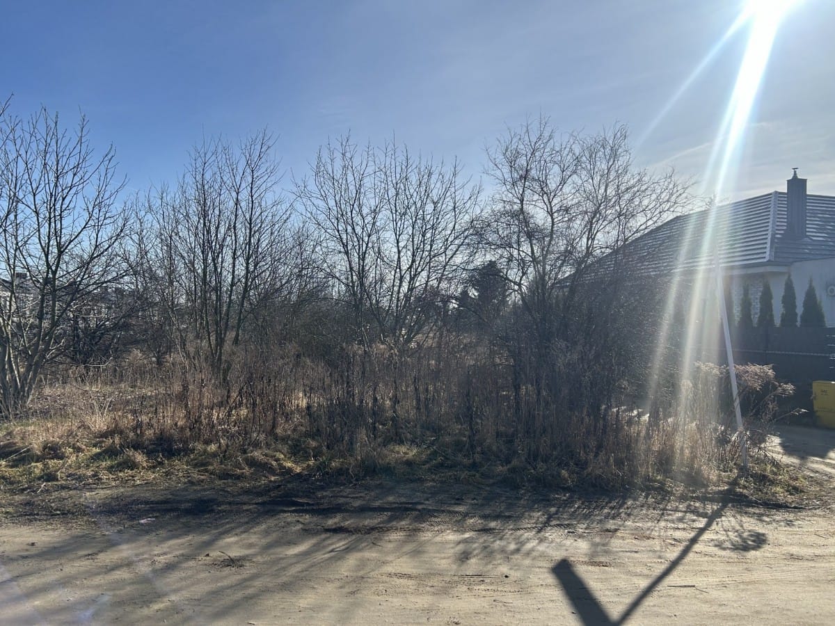 Działka  pokojowe na Sprzedaż