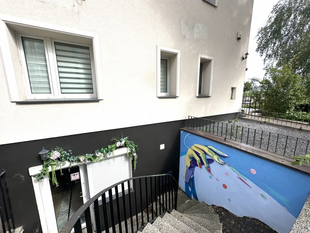 Mieszkanie 4 pokojowe na Sprzedaż