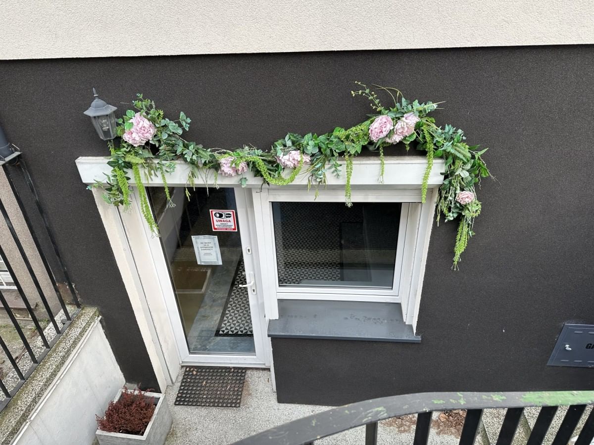 Mieszkanie 4 pokojowe na Sprzedaż