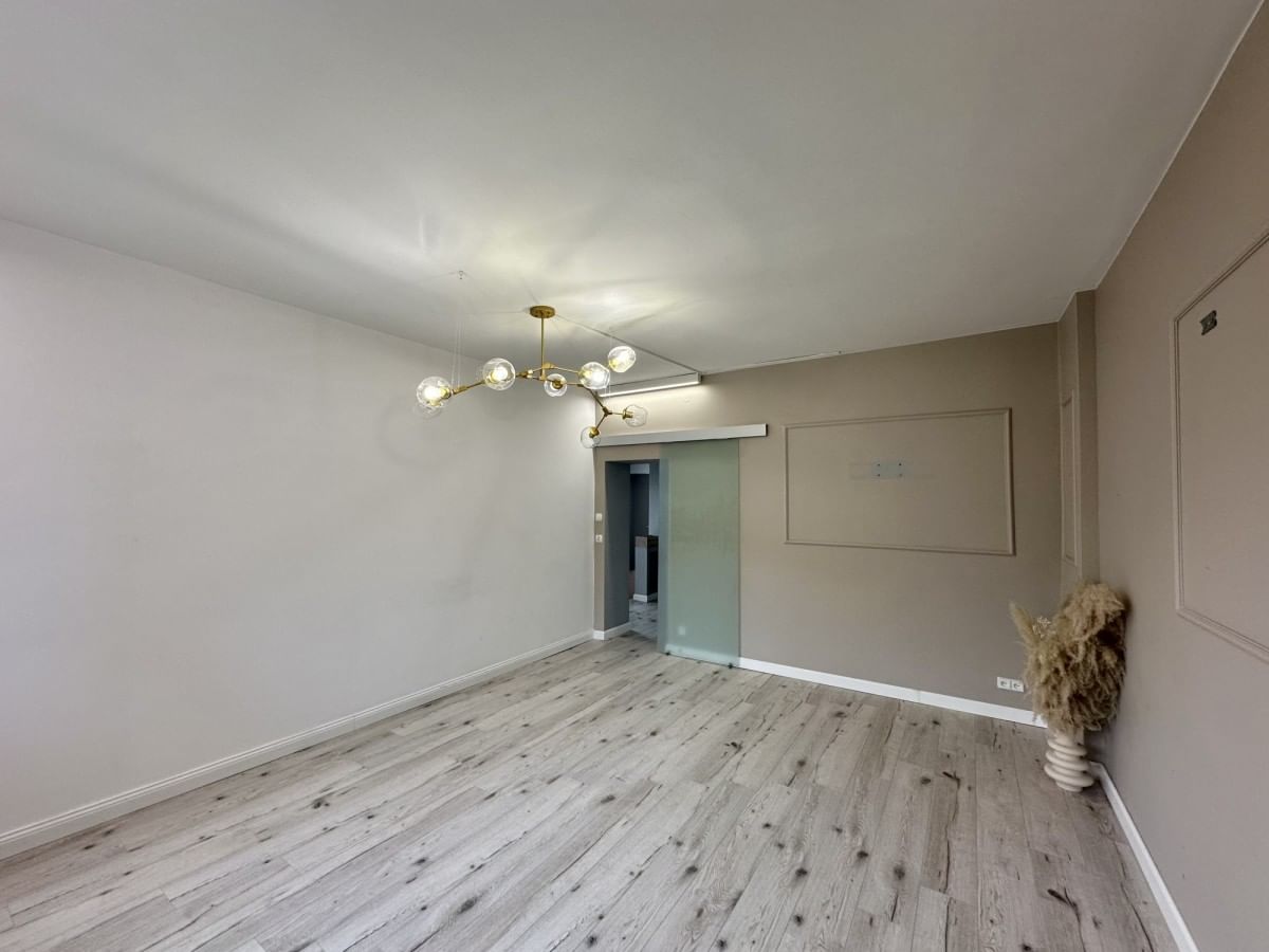 Mieszkanie 4 pokojowe na Sprzedaż