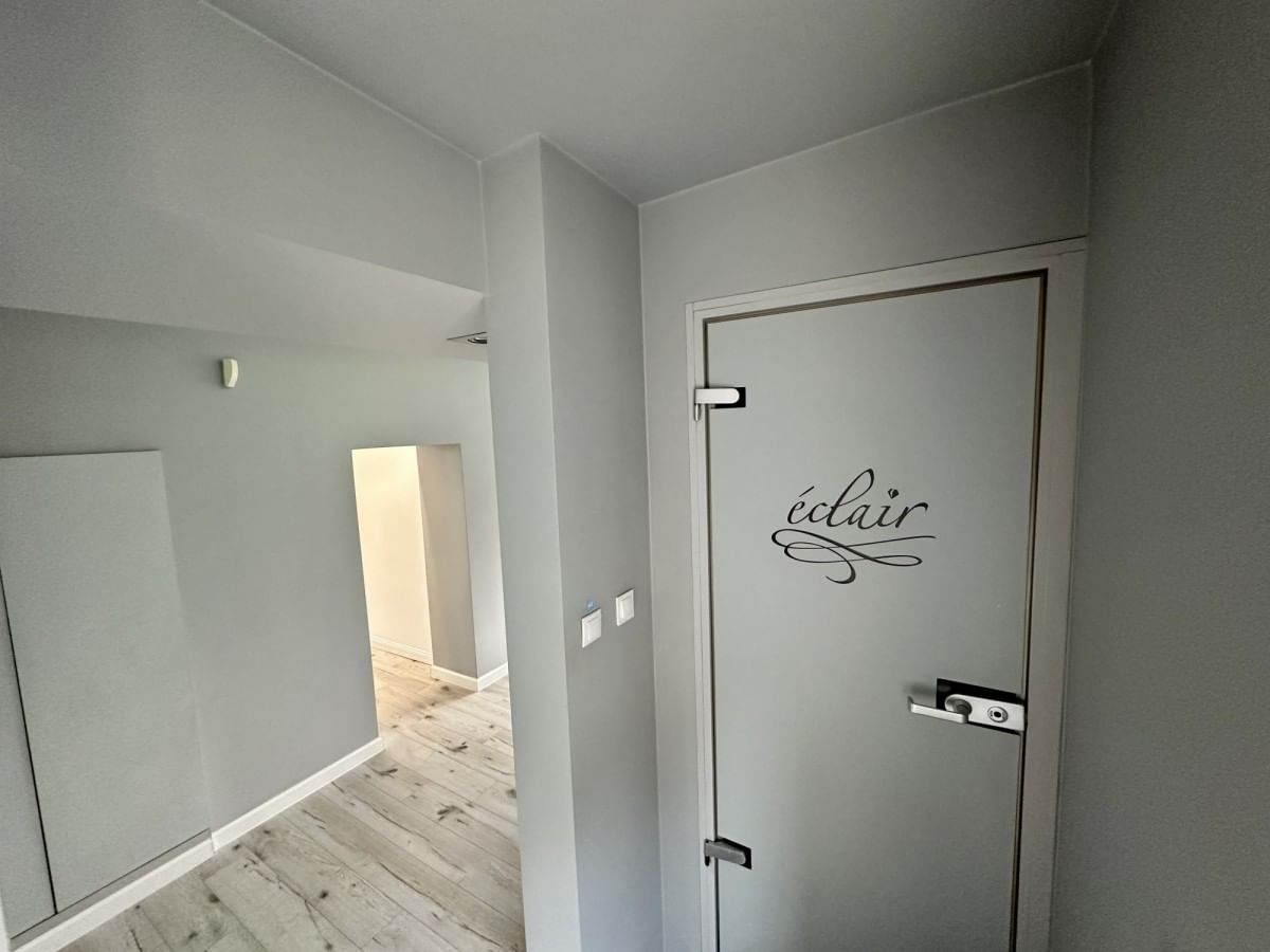 Mieszkanie 4 pokojowe na Sprzedaż