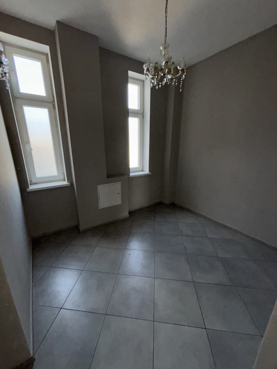 Lokal użytkowy  pokojowe na Wynajem