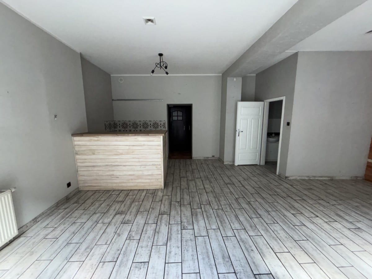 Lokal użytkowy  pokojowe na Wynajem