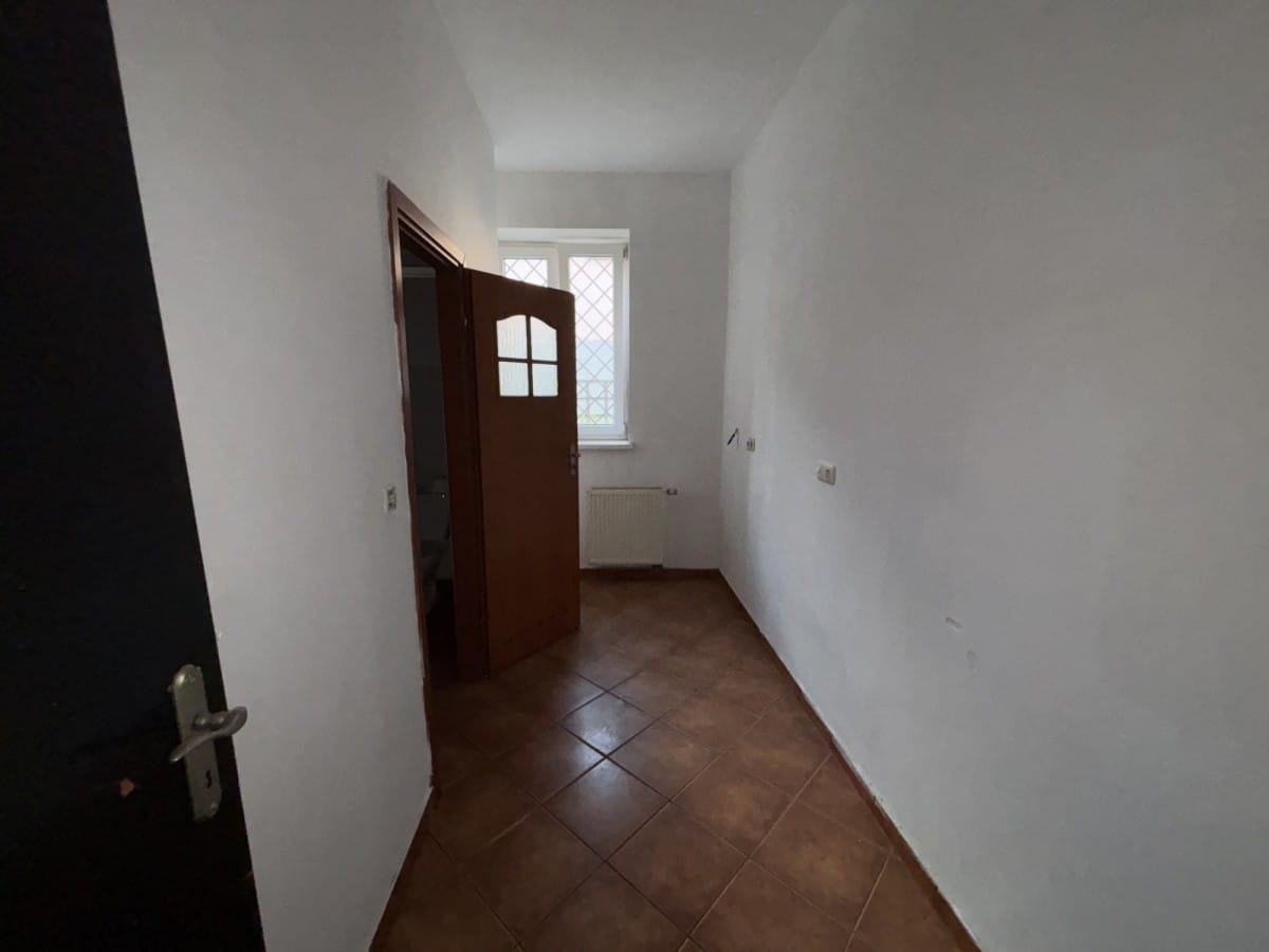 Lokal użytkowy  pokojowe na Wynajem