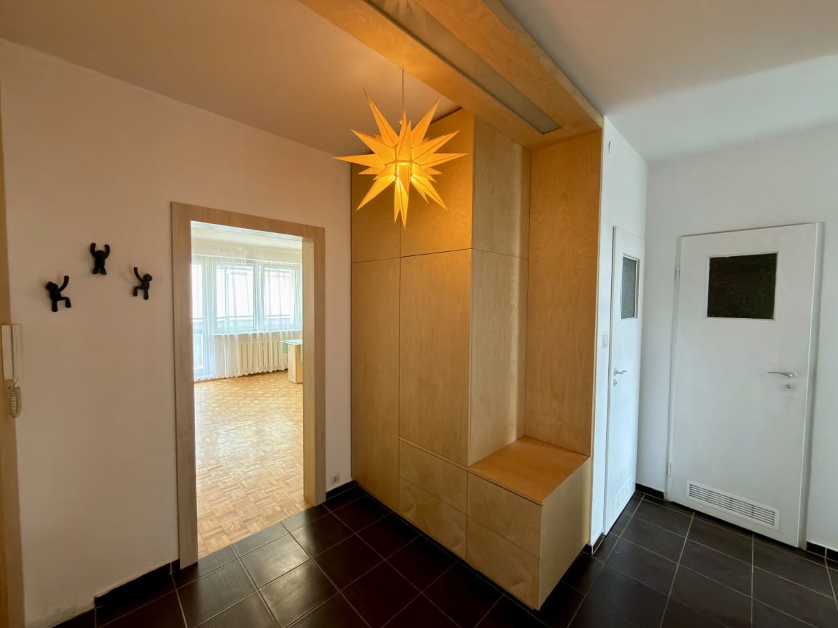 Mieszkanie 3 pokojowe na Sprzedaż