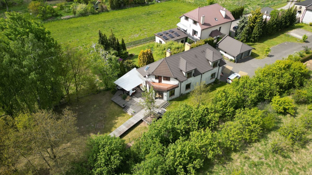 Dom 5 pokojowe na Sprzedaż