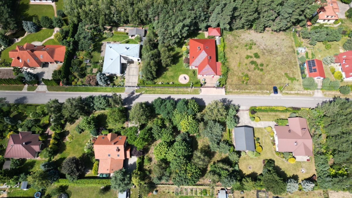 Działka  pokojowe na Sprzedaż