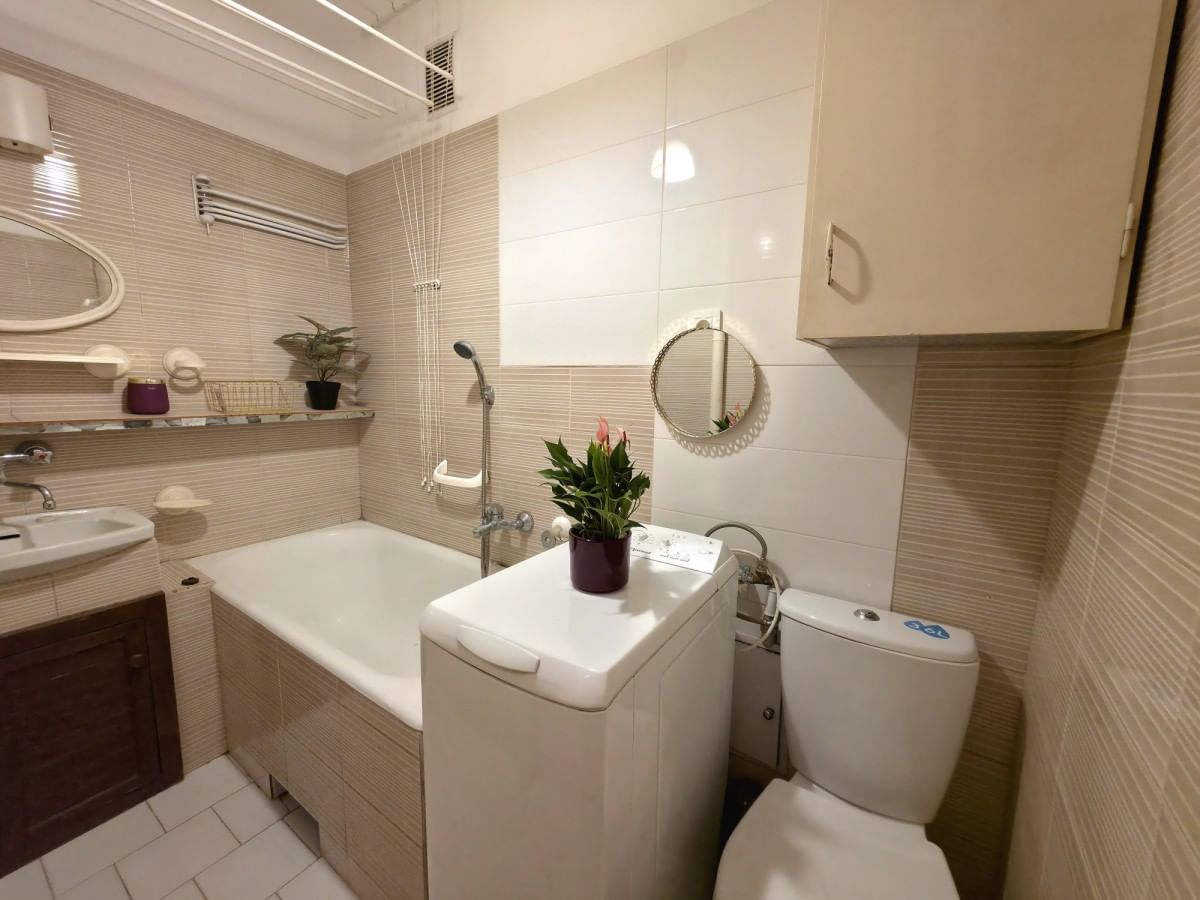 Mieszkanie 3 pokojowe na Sprzedaż