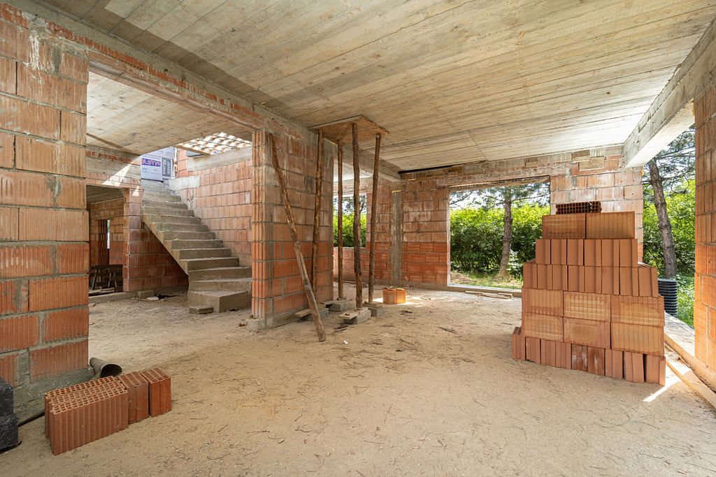 Dom 5 pokojowe na Sprzedaż