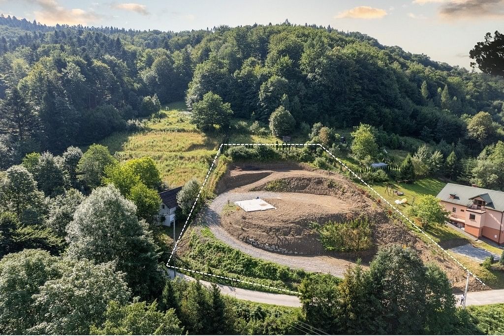 Działka  pokojowe na Sprzedaż