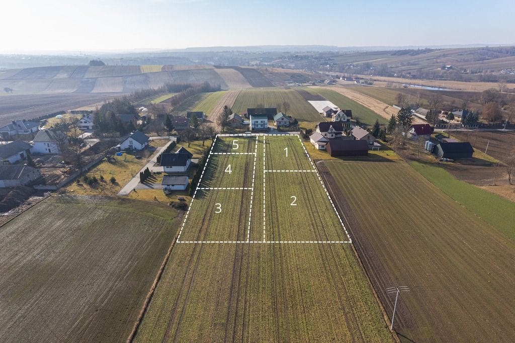 Działka  pokojowe na Sprzedaż
