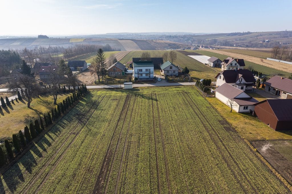 Działka  pokojowe na Sprzedaż