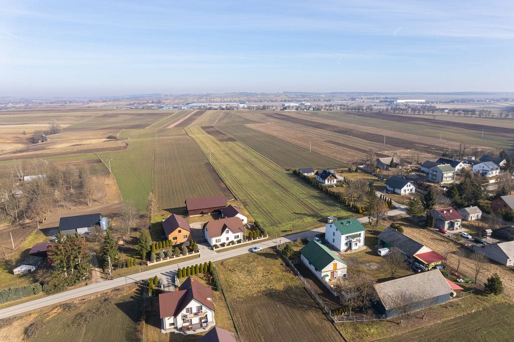 Działka  pokojowe na Sprzedaż