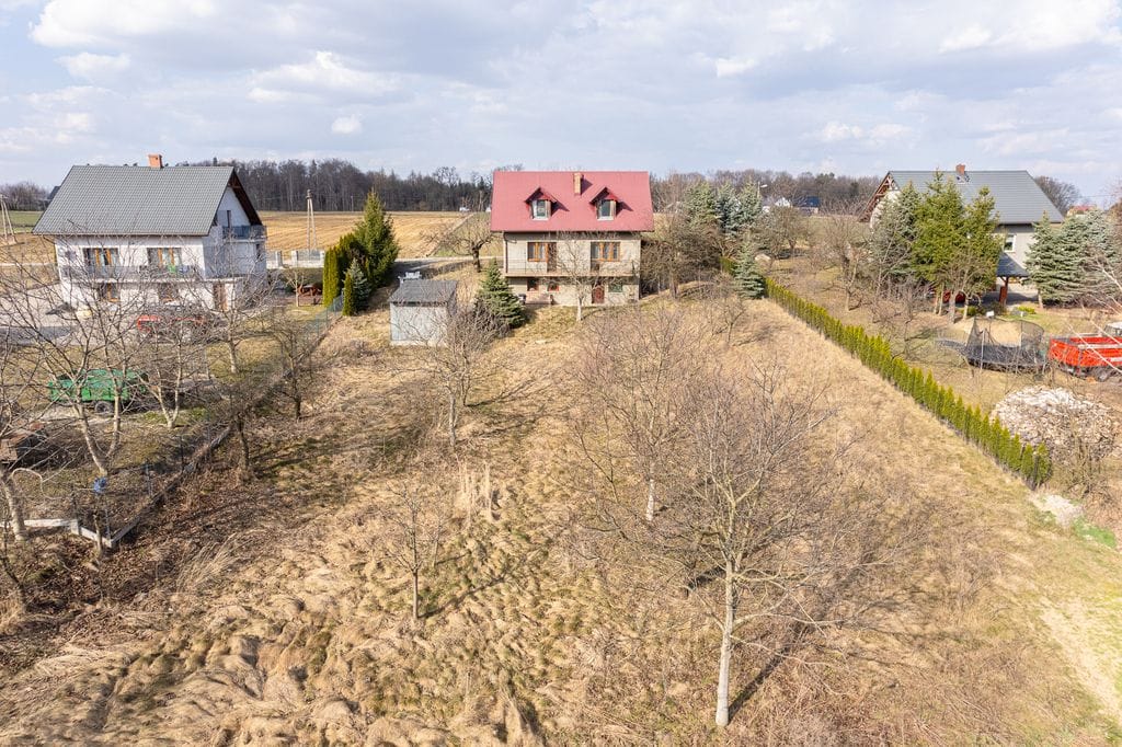 Dom 4 pokojowe na Sprzedaż