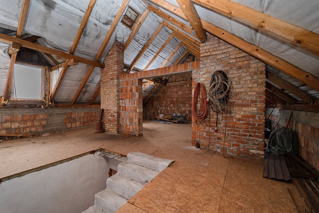 Dom 4 pokojowe na Sprzedaż