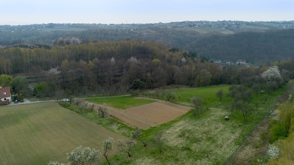 Działka  pokojowe na Sprzedaż