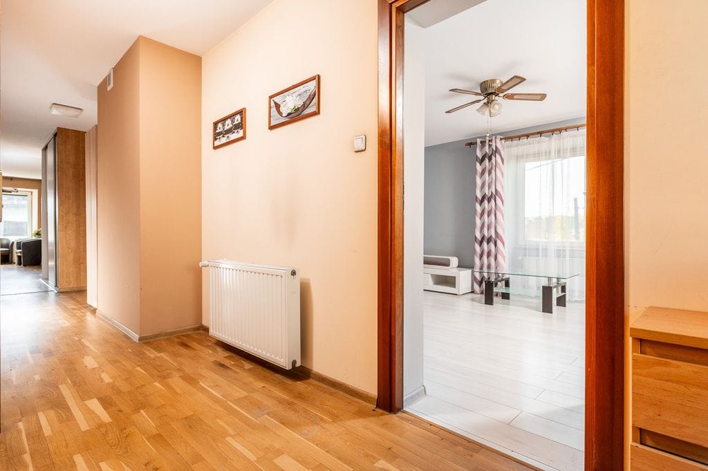 Mieszkanie 3 pokojowe na Sprzedaż
