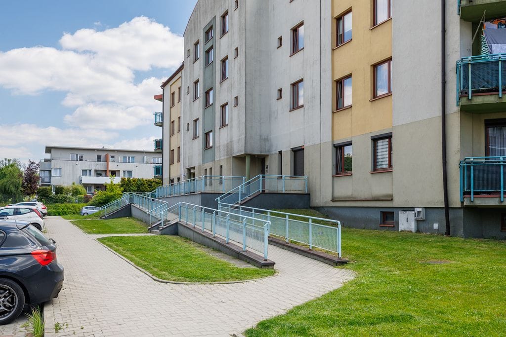 Lokal użytkowy  pokojowe na Sprzedaż