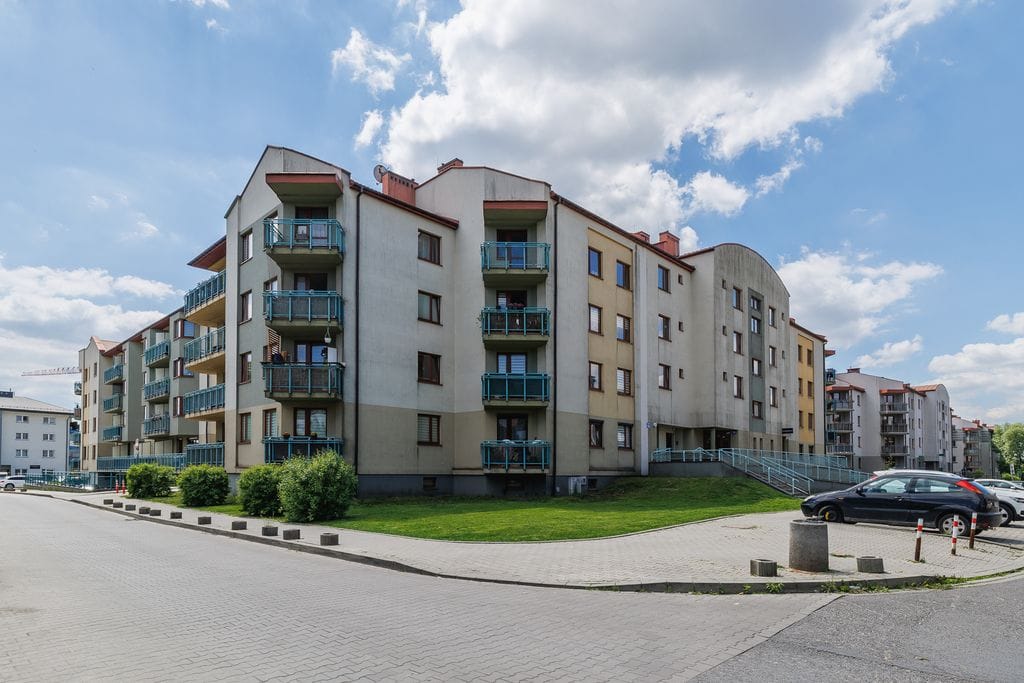 Lokal użytkowy  pokojowe na Sprzedaż
