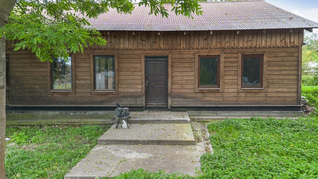 Dom 4 pokojowe na Sprzedaż