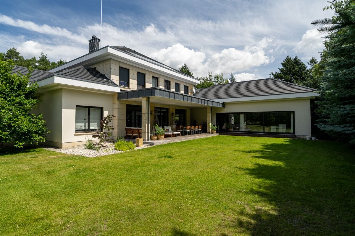 Dom  pokojowe na Sprzedaż