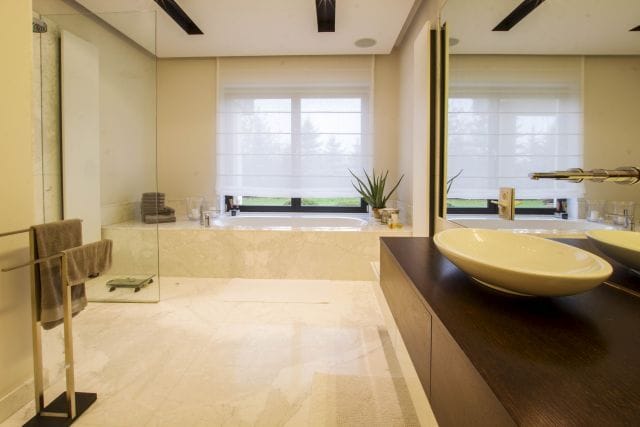 Dom  pokojowe na Sprzedaż