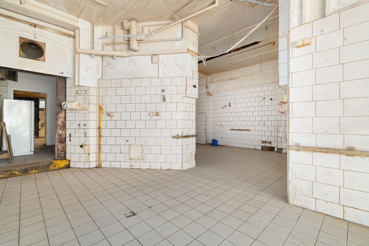 Lokal użytkowy  pokojowe na Sprzedaż